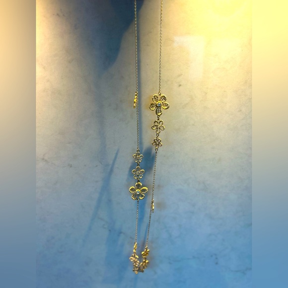 Daisy Chain Necklace - Picture 1 of 4